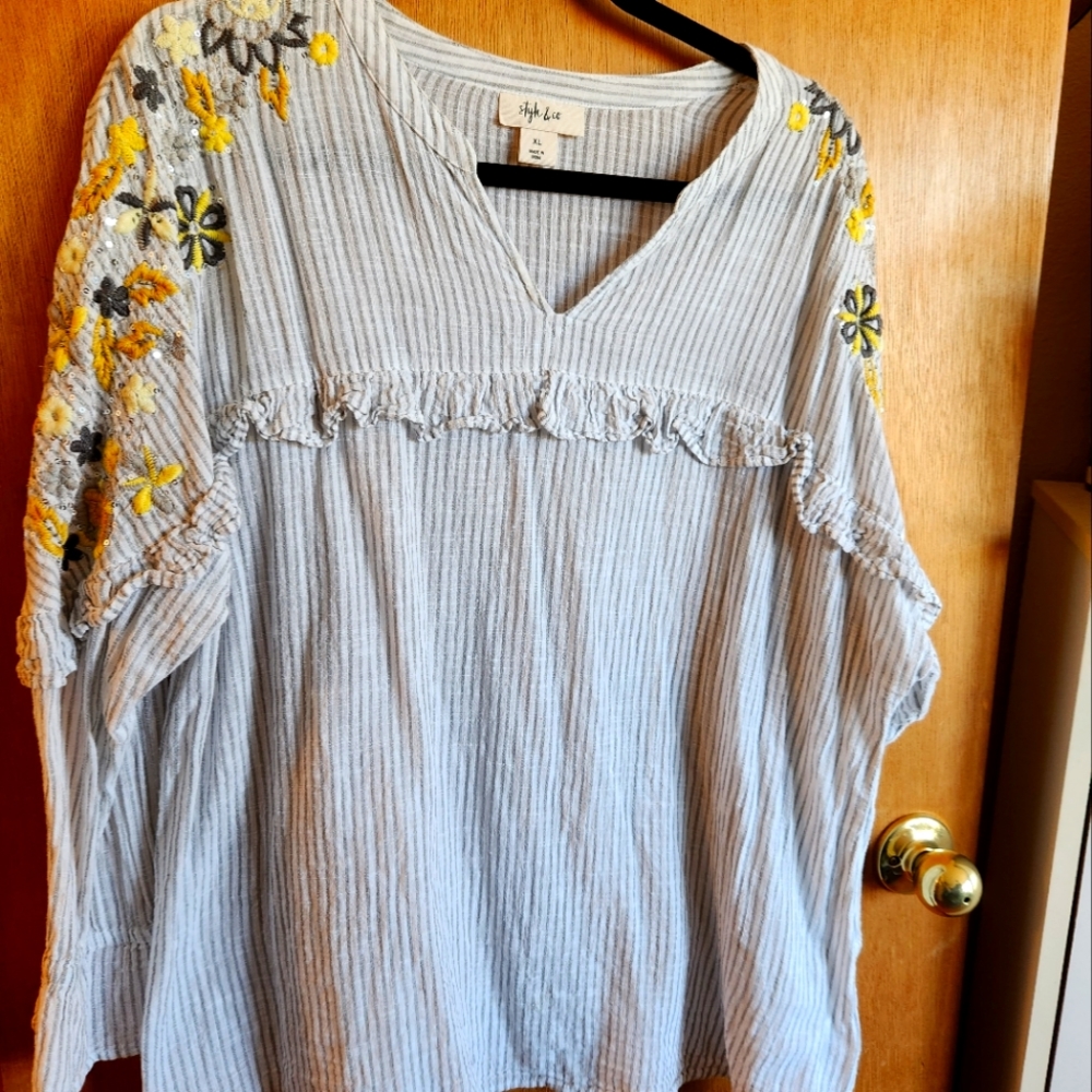 Cute xl seersucker stripe shirt from Macy's